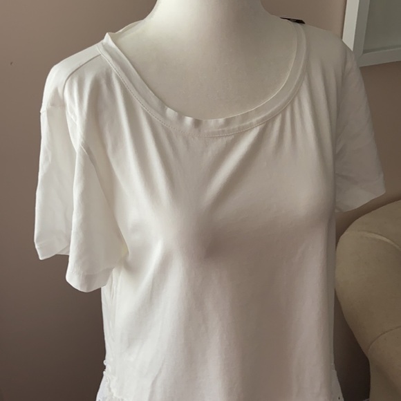 𝅺j. Crew I White Top - Picture 2 of 7